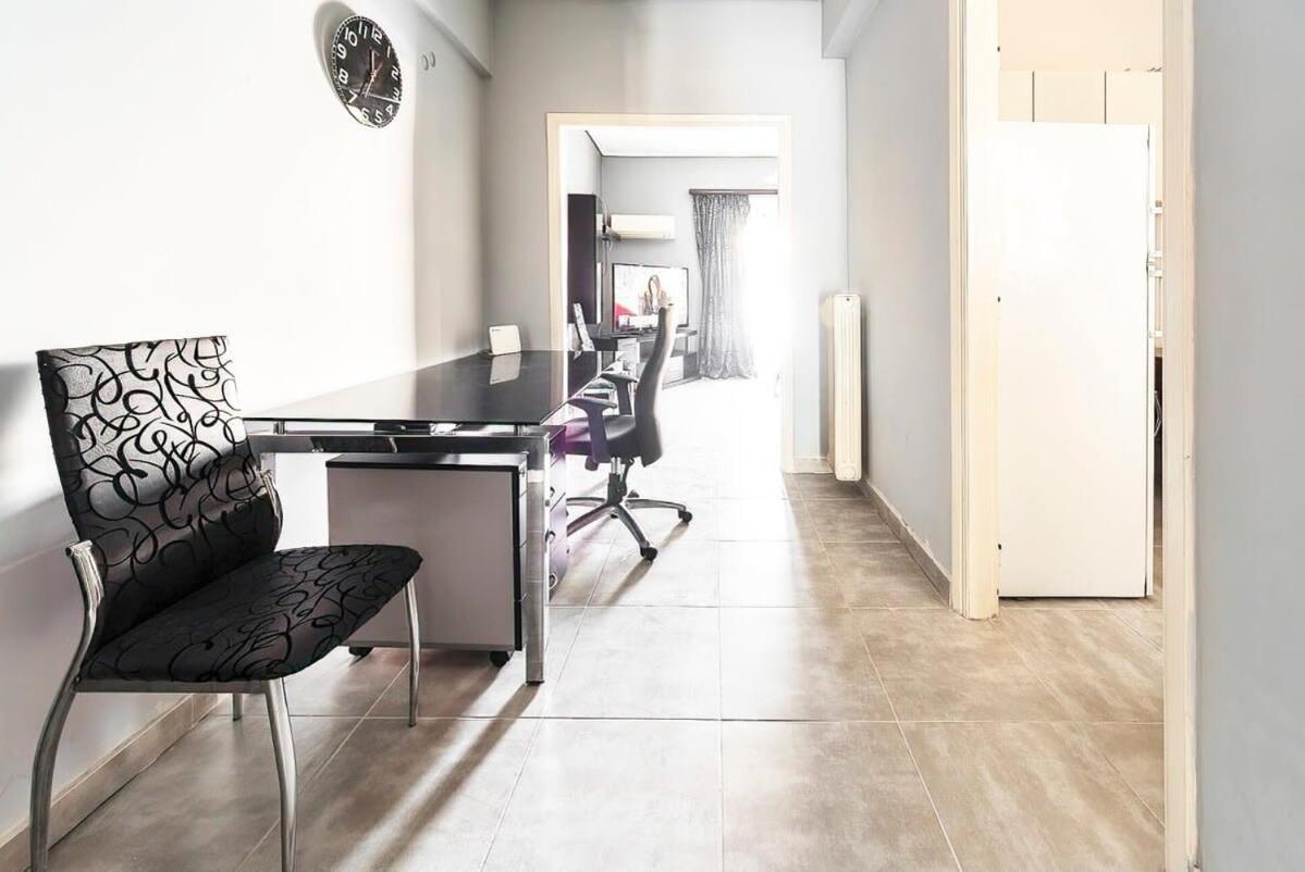 Topfloor Central Apt With Urban Views,3' To Metro Athens Exterior photo