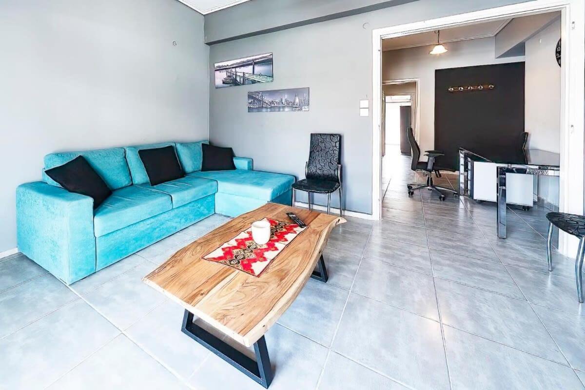Topfloor Central Apt With Urban Views,3' To Metro Athens Exterior photo